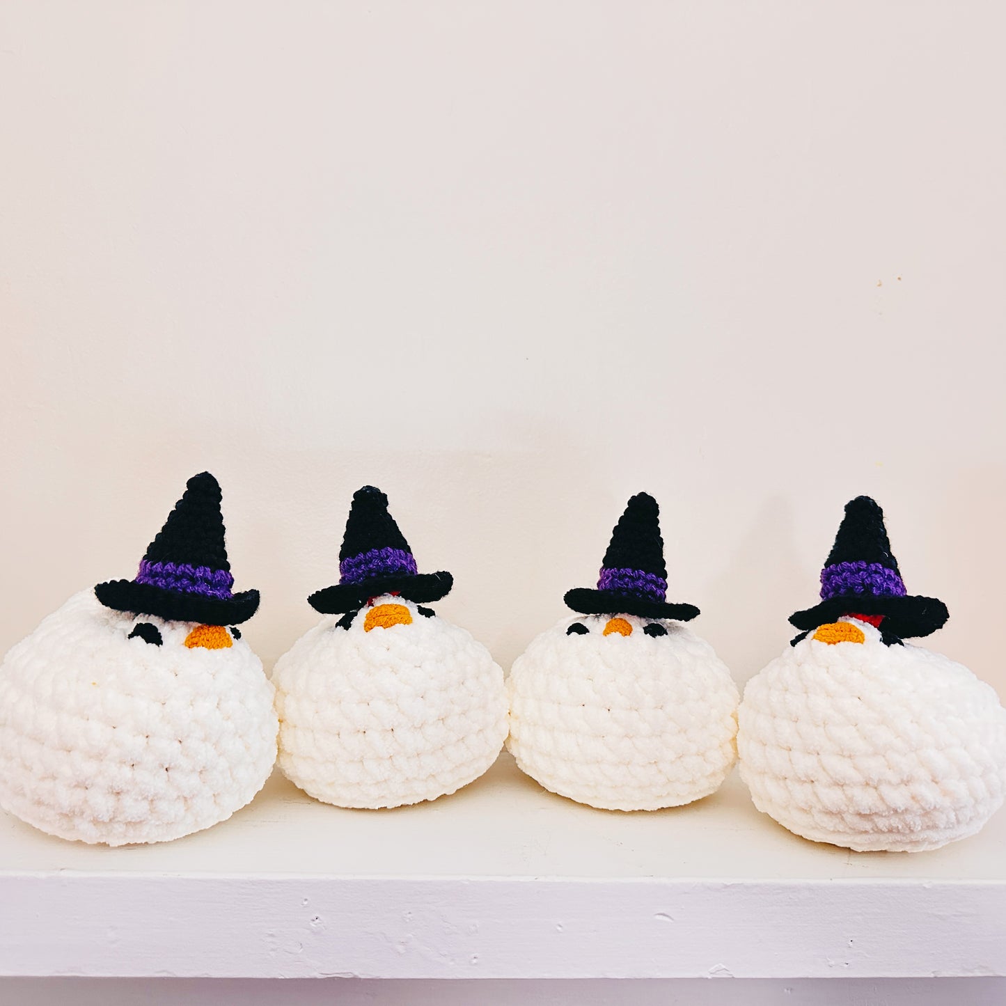 Crochet Chicken with Witch Hat