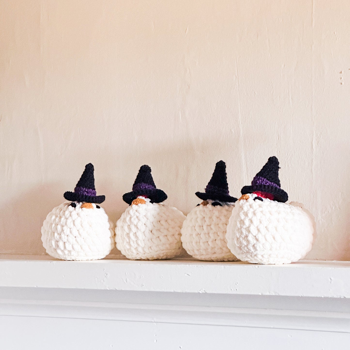 Crochet Chicken with Witch Hat